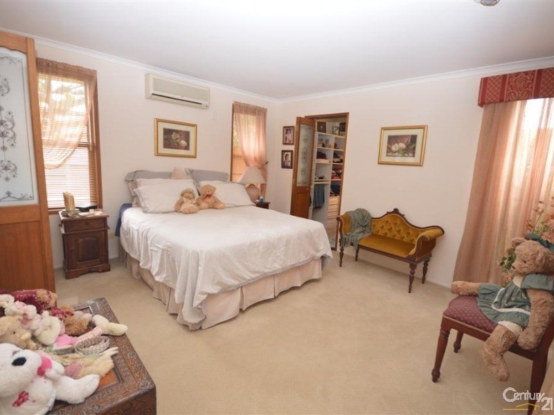 5 Clay Court, Kepnock QLD 4670