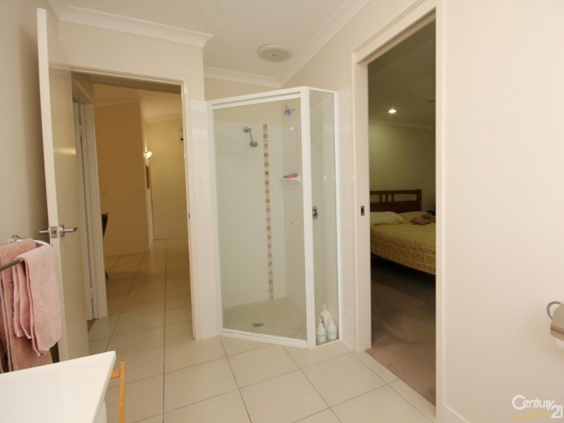 Unit 1/112 McCarthy Road, Avenell Heights QLD 4670