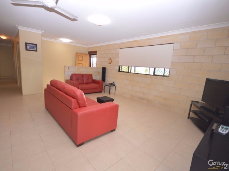 19 Hinrichs Road, Rosedale QLD 4674