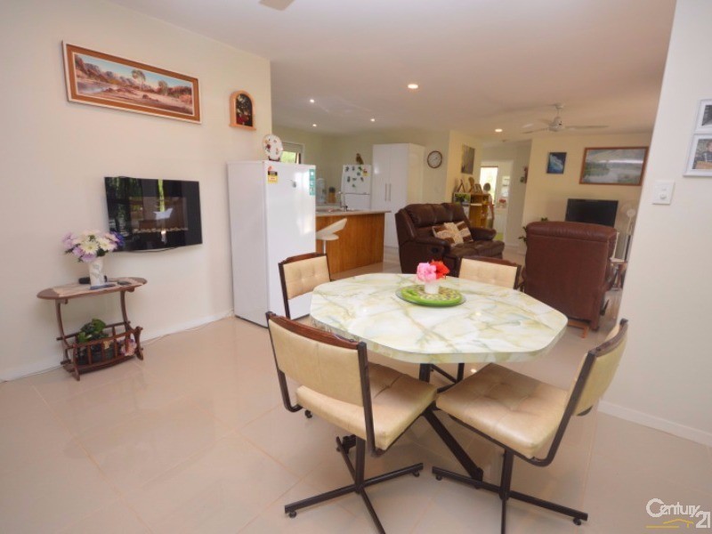 20 Church Street, Horton QLD 4660