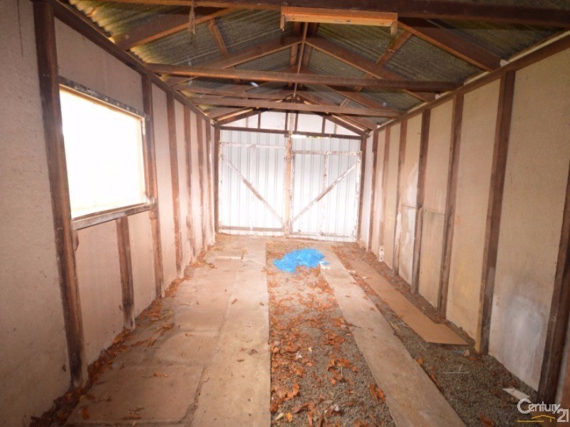 36  May Street, Walkervale QLD 4670