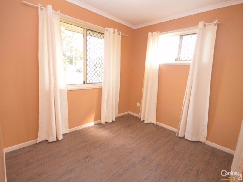 30  Gunsynd Grove, Branyan QLD 4670