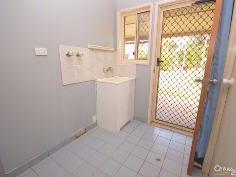 30  Gunsynd Grove, Branyan QLD 4670