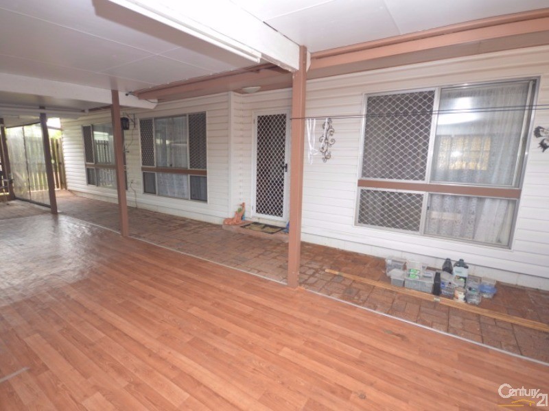 8  Sloane Street, Kalkie QLD 4670