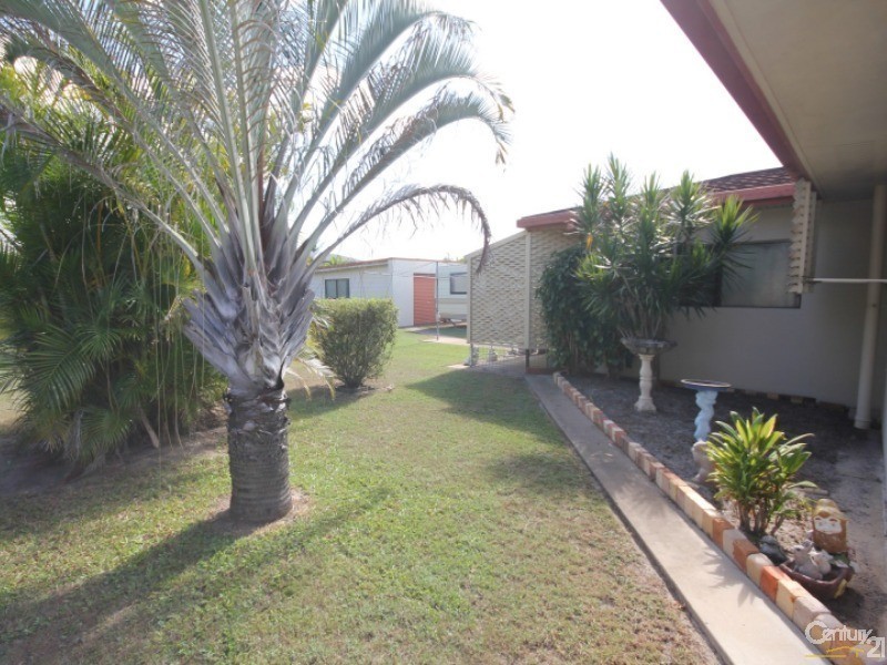 21 Brady Street, Avenell Heights QLD 4670