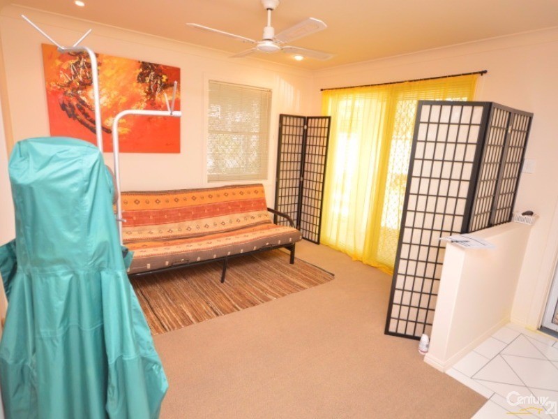 19/2  Sylvan Drive, Moore Park Beach QLD 4670