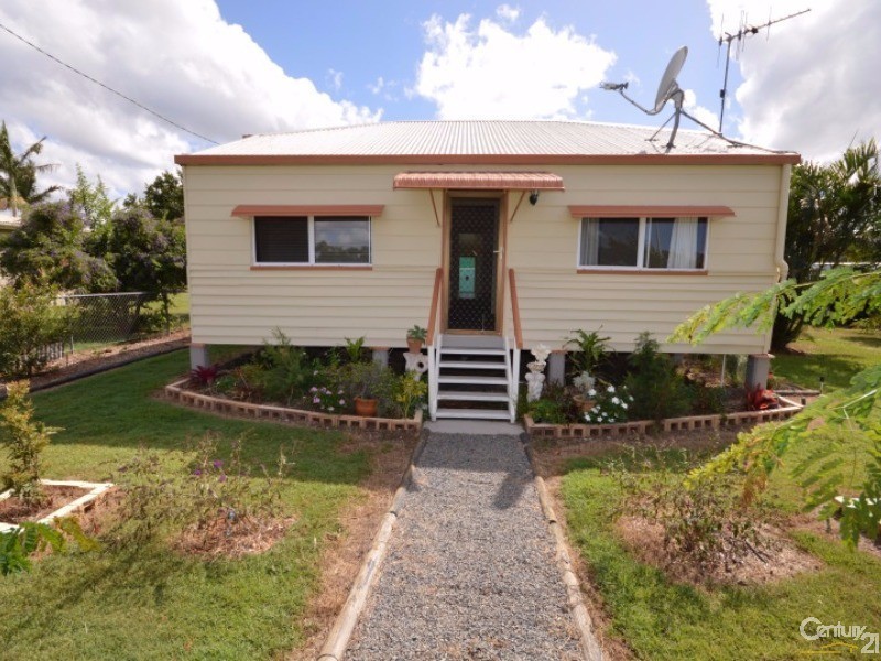 12 River Street, Avondale QLD 4670