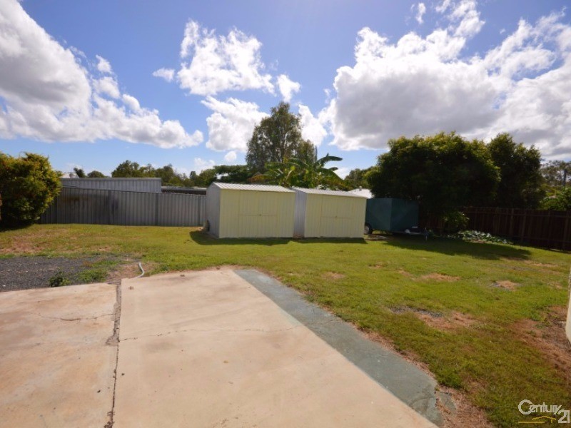 12 River Street, Avondale QLD 4670
