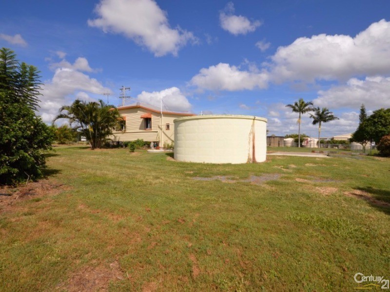 12 River Street, Avondale QLD 4670