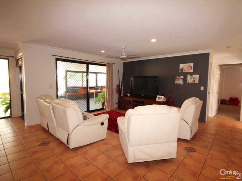 23 Cascade Parade, Bargara QLD 4670