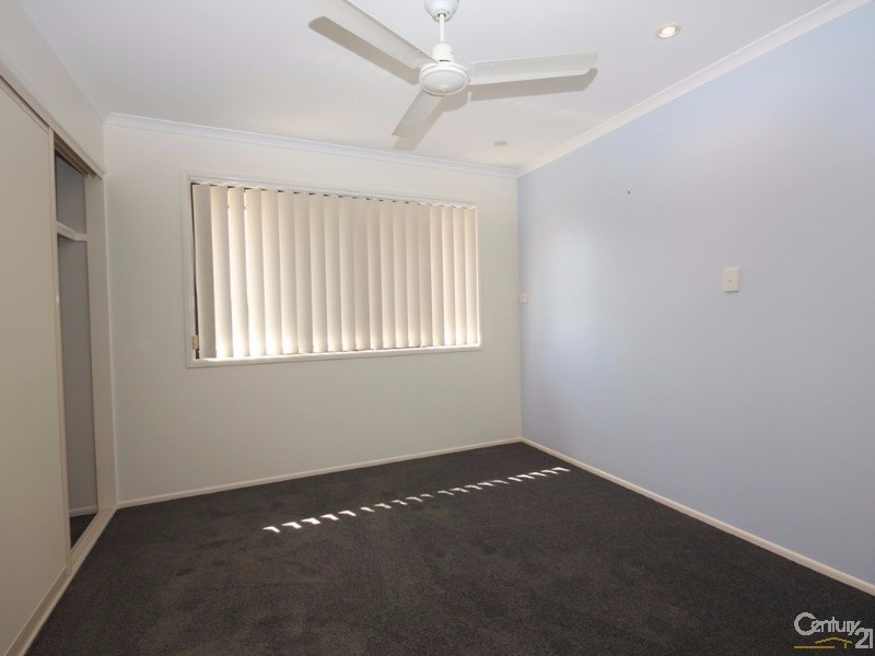 8 Slalom Crescent, Branyan QLD 4670