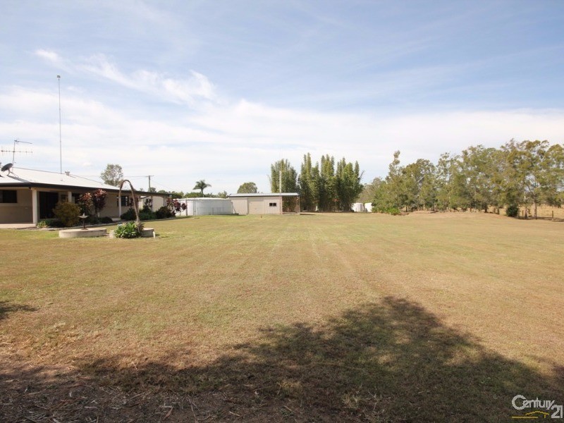 8 Slalom Crescent, Branyan QLD 4670