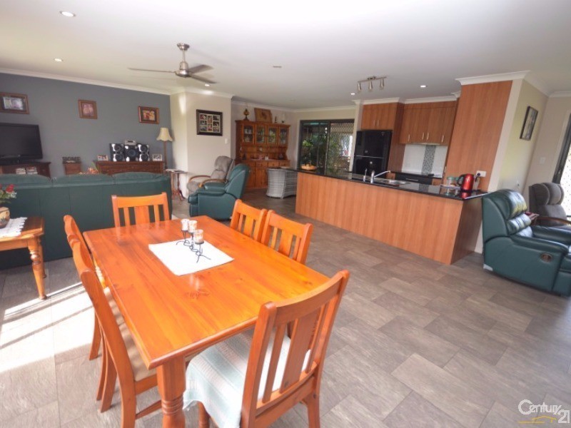 109 Park Avenue, North Isis QLD 4660