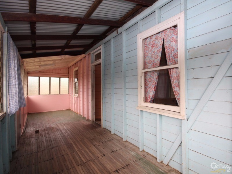 1  McIlwraith Street, Bundaberg Central QLD 4670