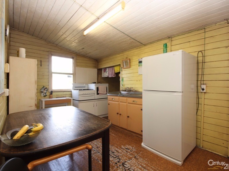 1  McIlwraith Street, Bundaberg Central QLD 4670