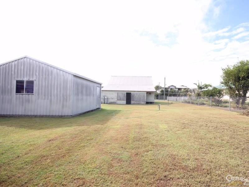 1  McIlwraith Street, Bundaberg Central QLD 4670