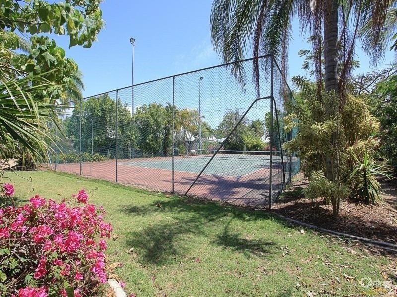 6/10 Trevors Road, Bargara QLD 4670