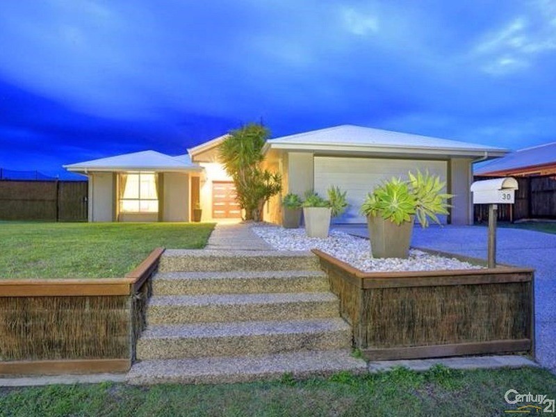 30 Tropicana Drive, Avoca QLD 4670