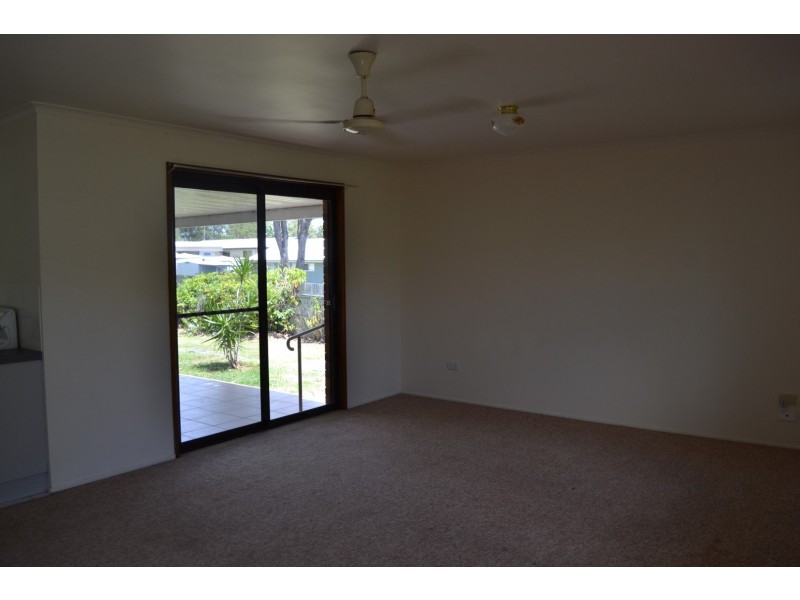 11 Blackall Street, Avondale QLD 4670