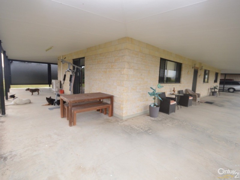 19 Hinrichs Road, Rosedale QLD 4674