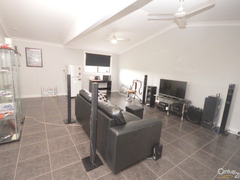 19 Hinrichs Road, Rosedale QLD 4674