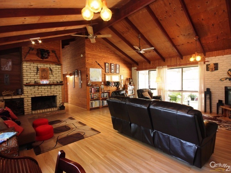 6 Hillandale Road, South Bingera QLD 4670