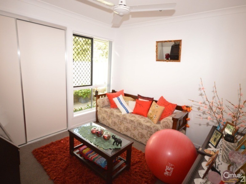 3/16a  Farthing Court, Kepnock QLD 4670