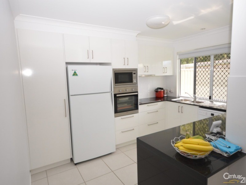 6/16a Farthing Court, Kepnock QLD 4670