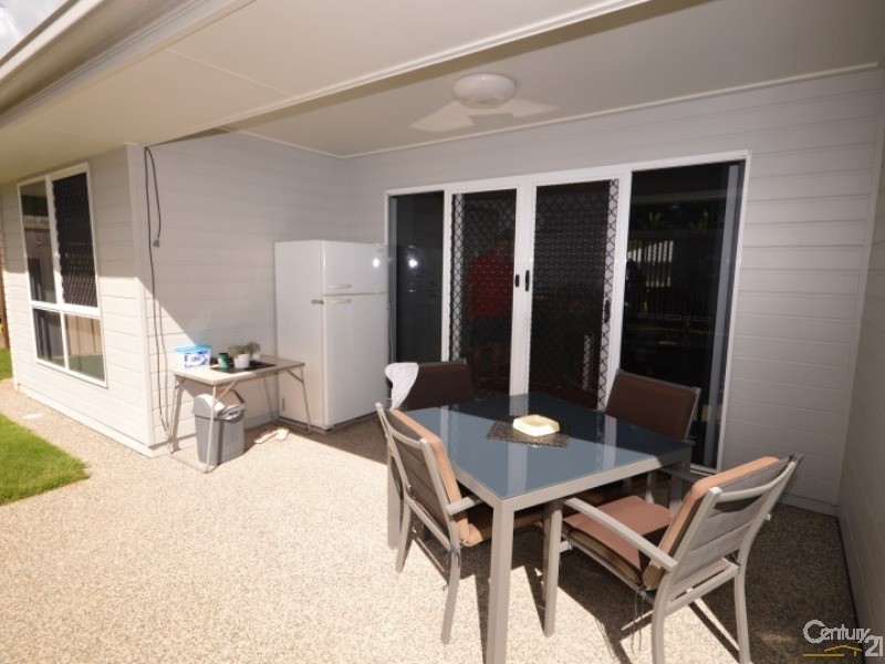 6/16a Farthing Court, Kepnock QLD 4670