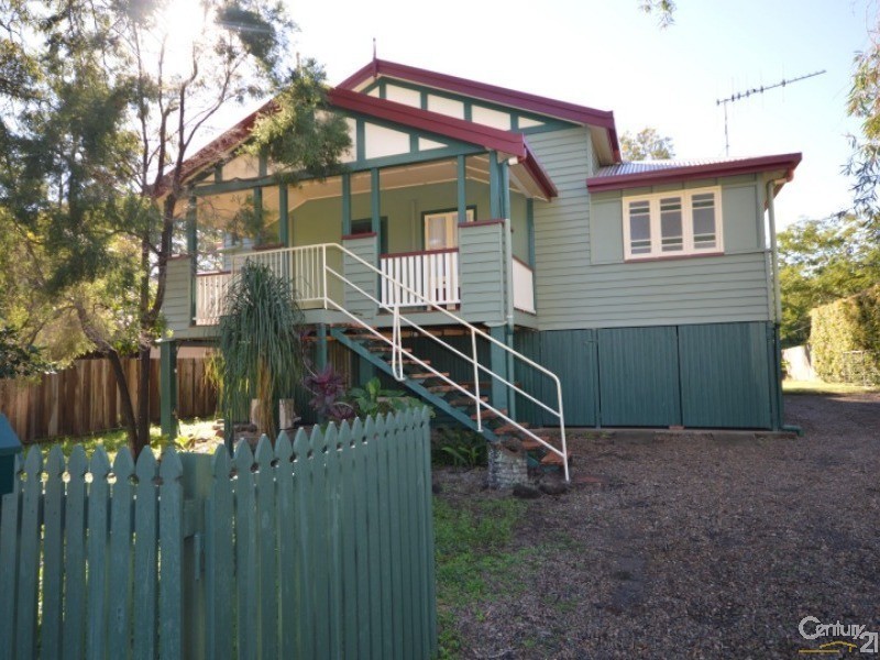 2  Waterview Road, Bundaberg North QLD 4670