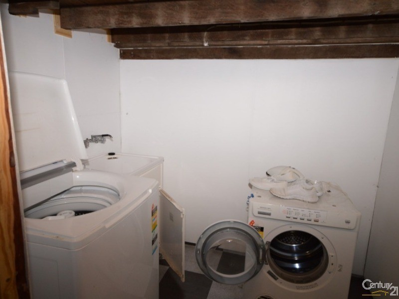 2  Waterview Road, Bundaberg North QLD 4670