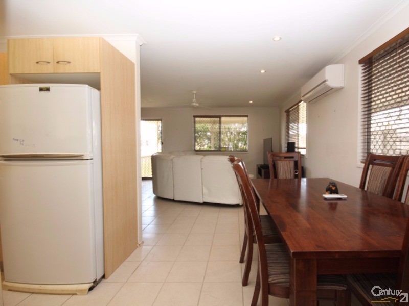 7 Peirson Street, Millbank QLD 4670