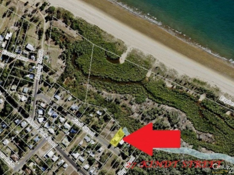 27 Kindt Street, Moore Park Beach QLD 4670