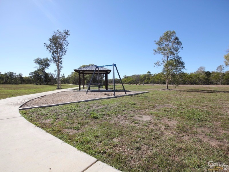 12 Diamantina Drive, Branyan QLD 4670