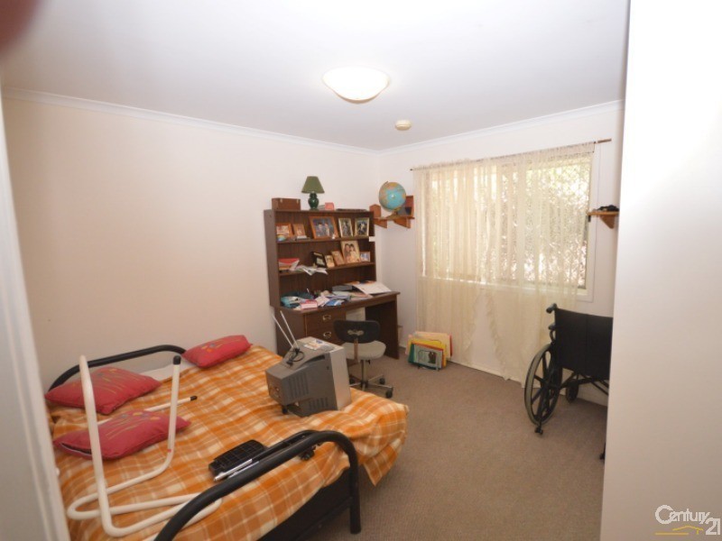 6 Chenery Court, Avenell Heights QLD 4670