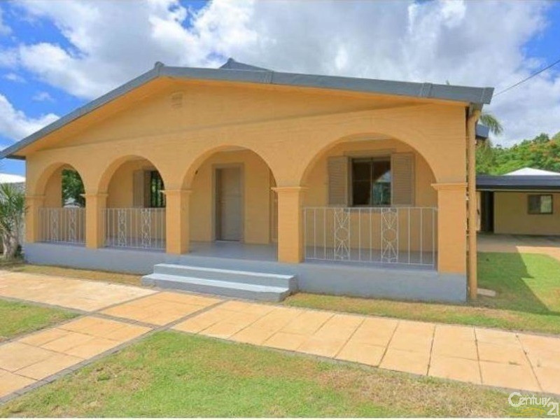 174  Walker Street, Svensson Heights QLD 4670