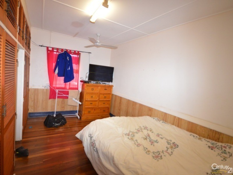 174  Walker Street, Svensson Heights QLD 4670