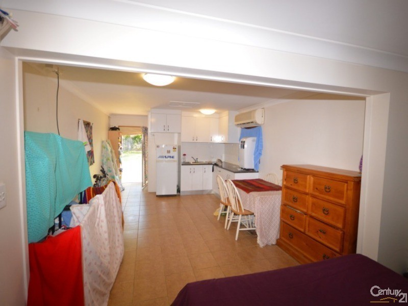 174  Walker Street, Svensson Heights QLD 4670