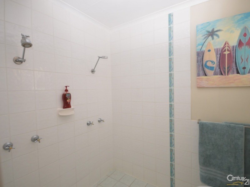 11  Richards Street, Svensson Heights QLD 4670