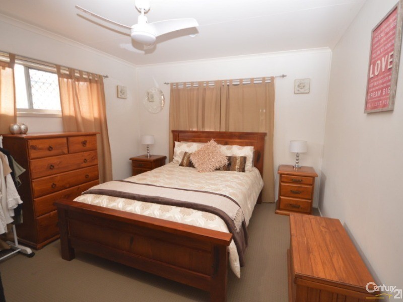 11  Richards Street, Svensson Heights QLD 4670