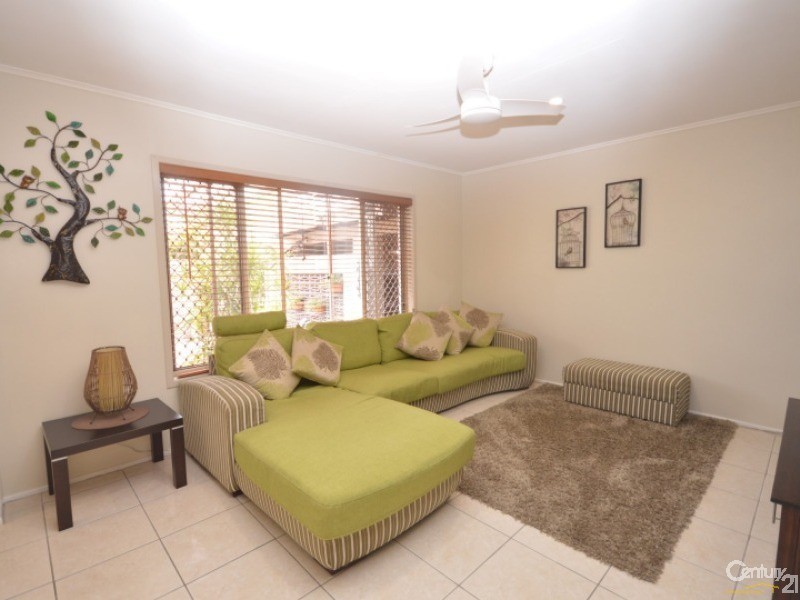 11  Richards Street, Svensson Heights QLD 4670