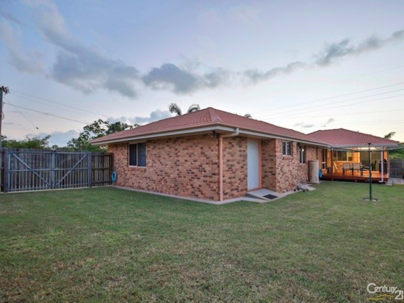 43 Cummins Road, Avoca QLD 4670