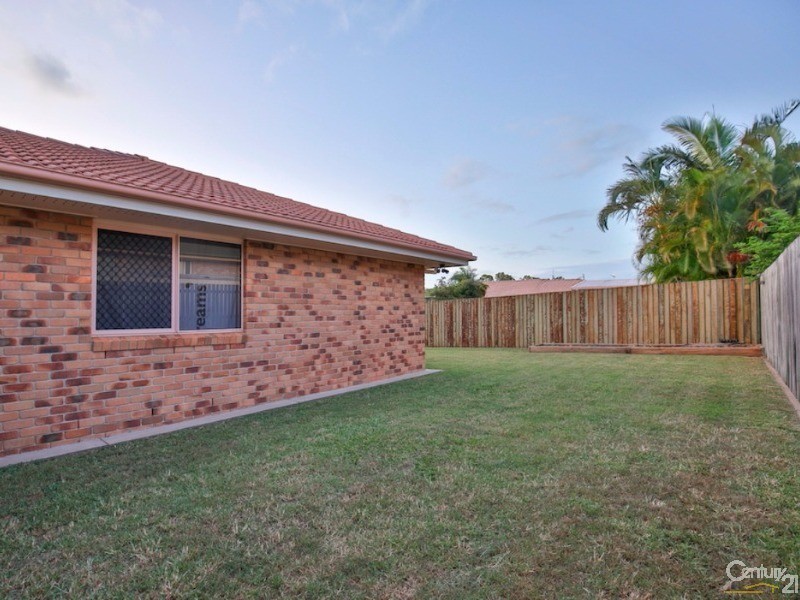 43 Cummins Road, Avoca QLD 4670
