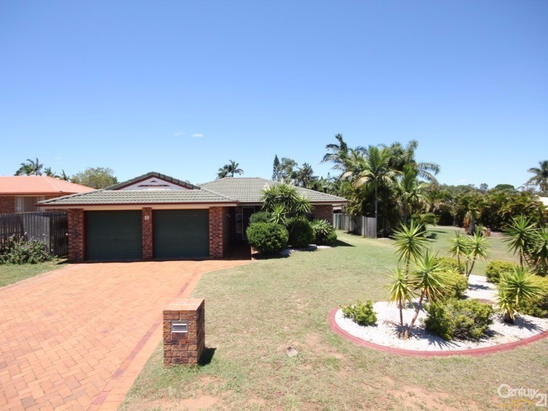 1  Regent Street, Avoca QLD 4670