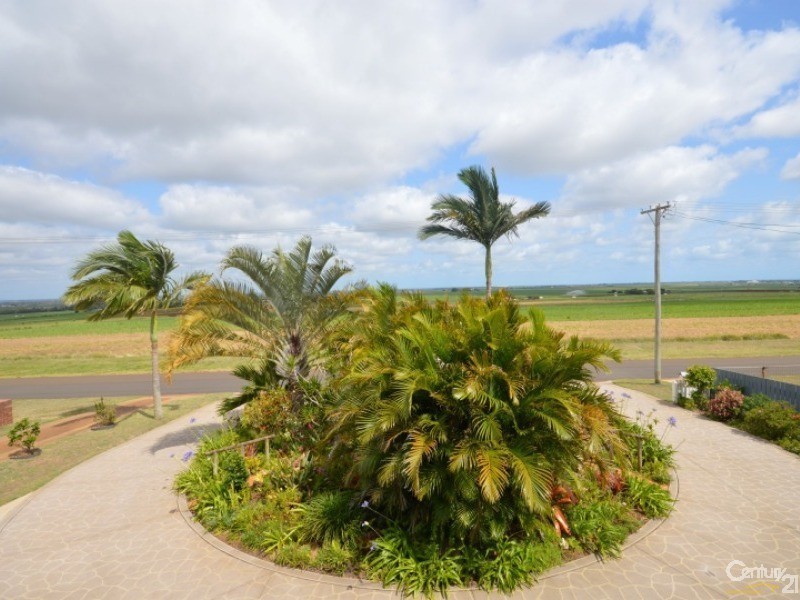 12 Barellan Parade, Qunaba QLD 4670