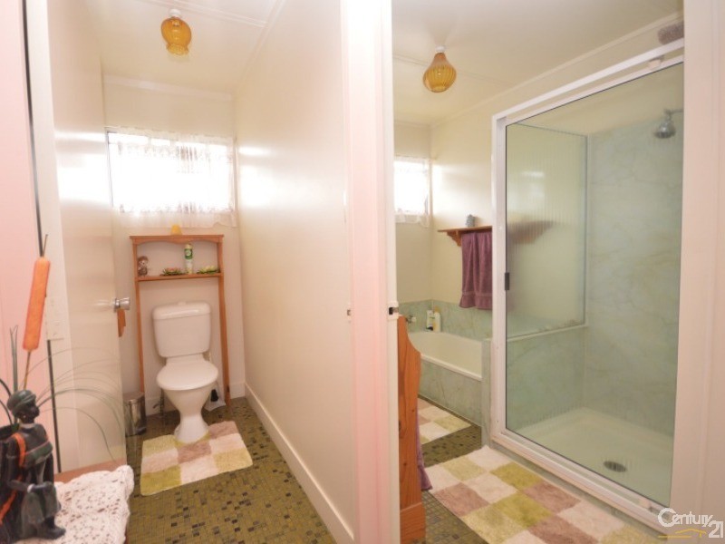 12 Barellan Parade, Qunaba QLD 4670