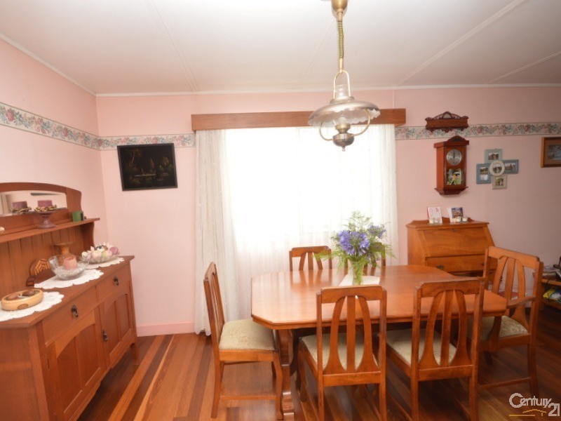 12 Barellan Parade, Qunaba QLD 4670