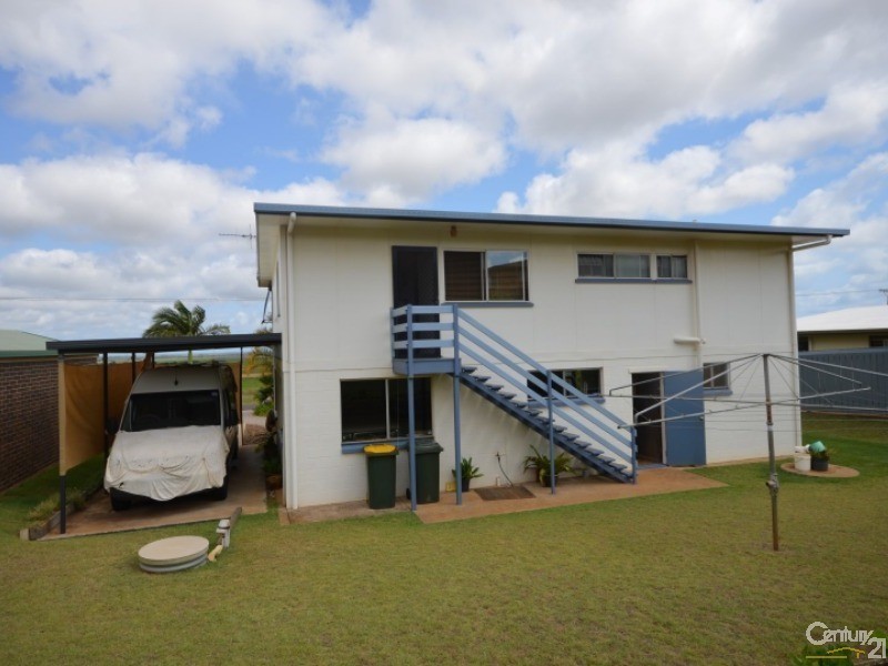 12 Barellan Parade, Qunaba QLD 4670