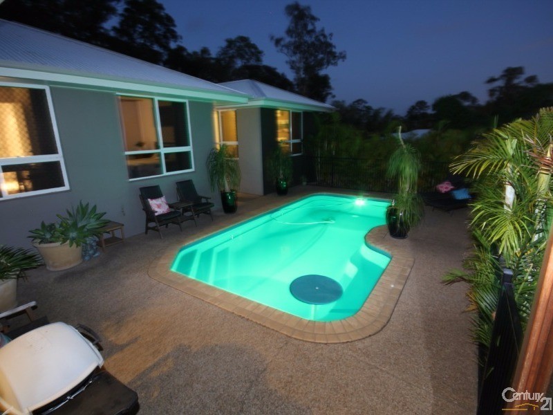 11 Camplin Court, Branyan QLD 4670