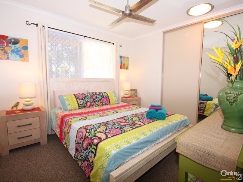 11 Camplin Court, Branyan QLD 4670